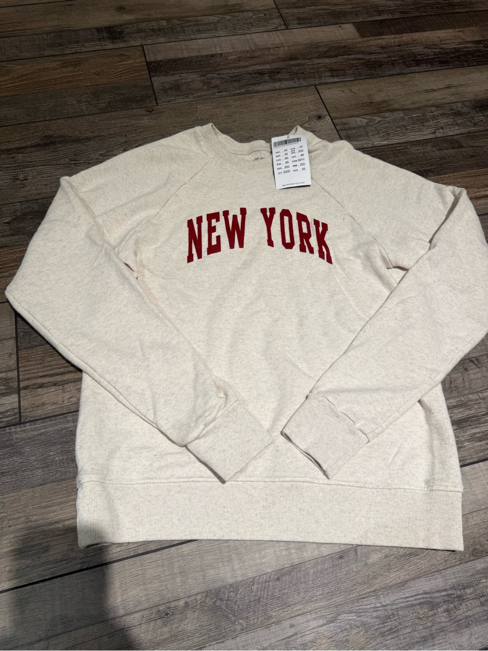 Brandy Melville Crewneck NWT